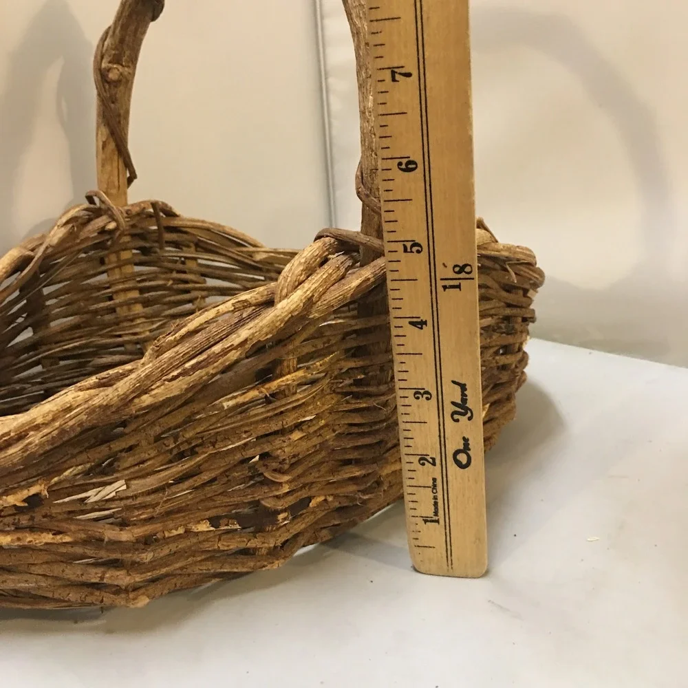 Grapevine Basket Unisex OS Brown Rustic Woven Primitive Farmhouse Cottagecore